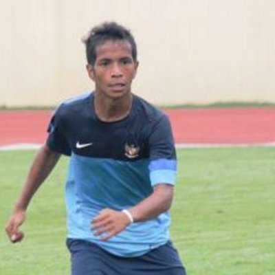Alqomar Tehupelasury (Wolves Tangerang FC) ke Persikabo Bogor